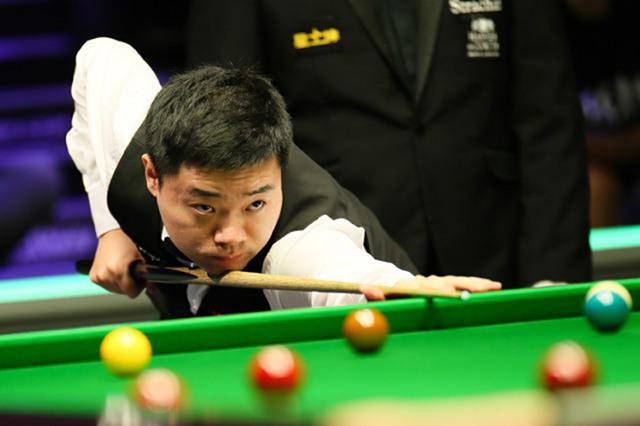 构成了一段 构成了一段