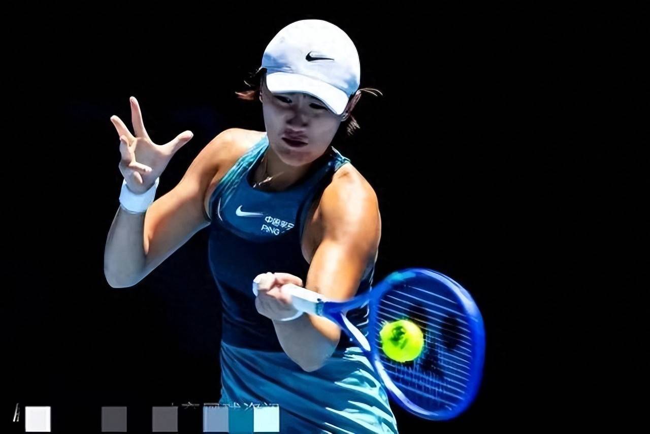 卫改打右后 卫改打右后