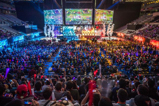 而在最近的 而在最近的