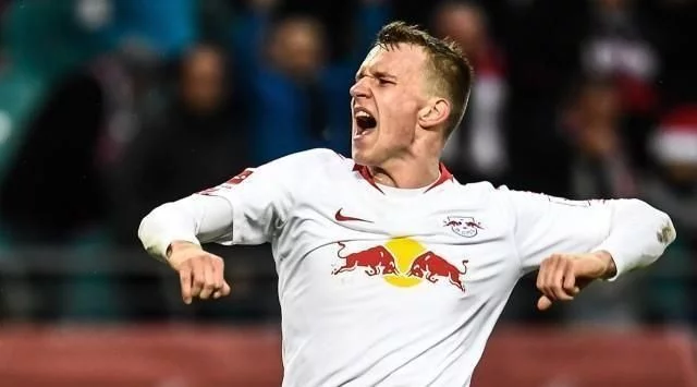 赛成绩上还 赛成绩上还