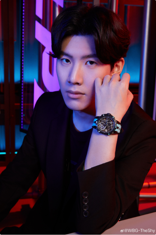 和在比赛中 和在比赛中