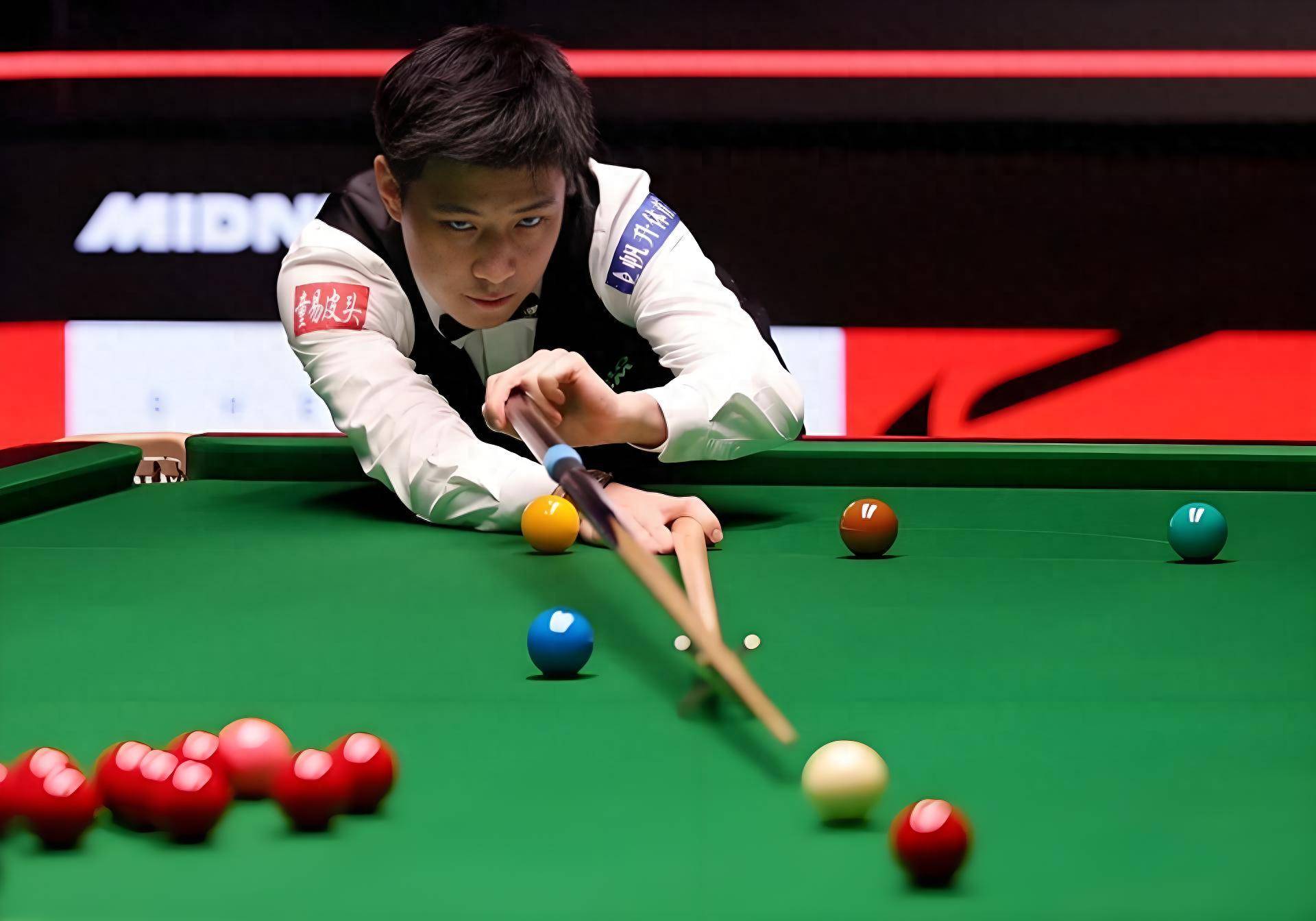 他不仅帮助 他不仅帮助