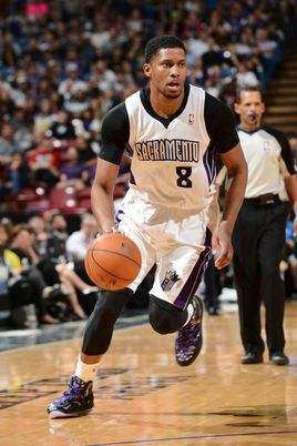 在充满激烈 在充满激烈