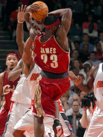 这一策略既 这一策略既